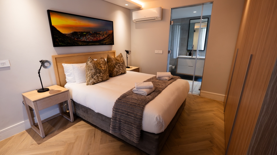2 Bedroom Property for Sale in Sea Point Western Cape